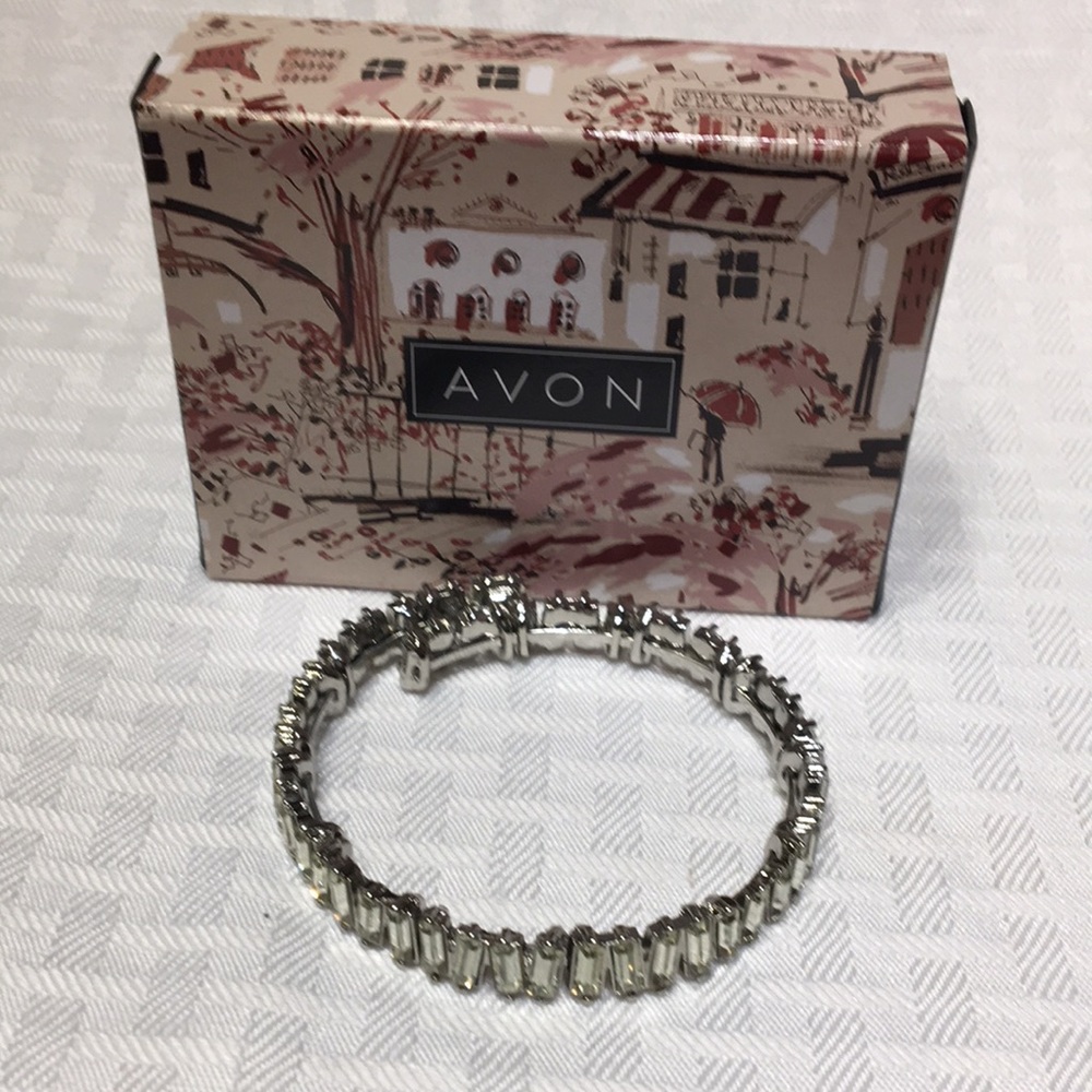 AVON Diamondesque Flex Bracelet